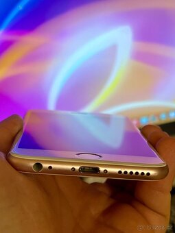 Apple iPhone 6s 64 GB Rose Gold - 11