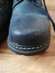 pánské kožené modročerné zimní šněrovací boty zn. Lasocki 41 - 11
