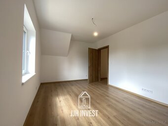 Pronájem bytu 4+kk, 114 m2 - Praha - Běchovice, ev.č. 00046 - 11