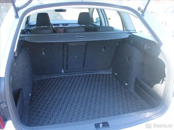 Škoda Octavia 2,0 TDi 110kW DSG Style Combi ČR 1.maj CR 7DSG - 11