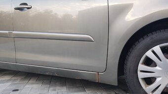 Citroën C4 Grand Picasso 1,6 HDI 80kW, manuál, tažné - 11