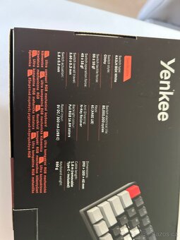 Mechanická klávesnice yenkee atom 3600US (černá) - 11
