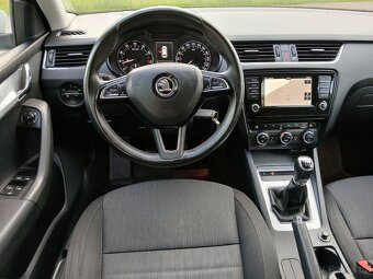 NÁDHERNÁ BENZÍN 2017 ELEGANCE ŠKODA OCTAVIA 3 1.4 TSI KOMBI - 11