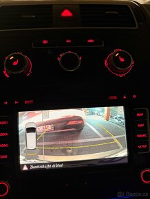 Volkswagen Touran 2.0 tdi 103 kw 2012 - 11