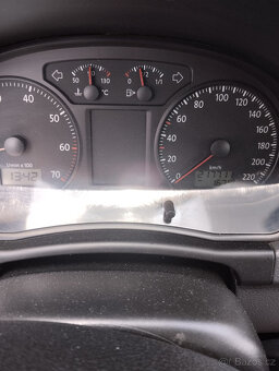 VW Polo 1.2 - 11