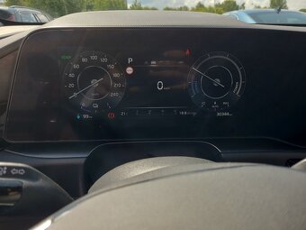 Kia Niro MY23 electric Style 64kWh,V2L, záruka 3f/TČ - 11