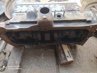 Díly na předválečné Mercedesy - 11