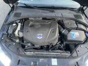 Volvo V70 D4 R-Desing - 11