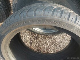 Pneu 225/40/18 - 11