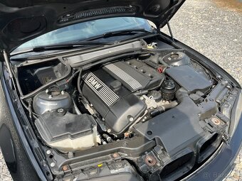 BMW e46 330i CZ - 11