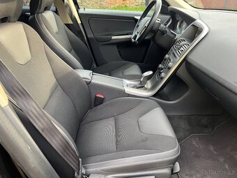 Volvo XC60 2,4D AWD rok 2013 Nové v ČR xenony automat - 11