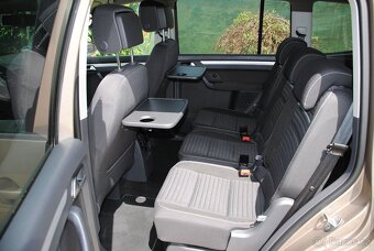 VW TOURAN 2.0TDi 103kW - naj. 214 000km - CUP - 11