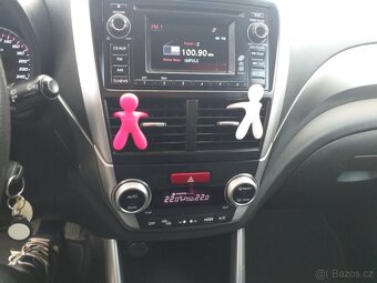 SUBARU FORESTER 2,0 i,4x4,DUAL.KLIMA,ESP,ABS - 11