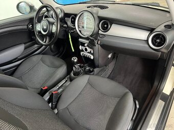 Mini One Cooper 1.4i VYHŘÍVANÉ SED. SERVISKA PARK.SENZORY - 11