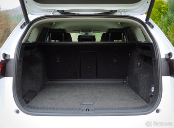 ENYAQ iV 180HP LOFT- ODPOČET: 21400€ NETT- BÍLÁ PERLEŤ - 11