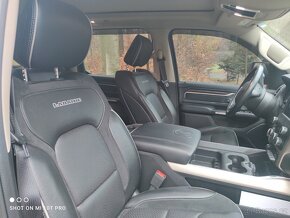 Dodge RAM 5.7 HEMI Laramie 4x4 mod.2020 led panorama blik - 11