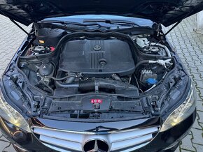 Prodám Mercedes E 220 combi 4x4 nafta 125 KW automat - 11