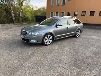 Škoda Superb 3.6 fsi V6 191kW DSG 4x4 – plná výbava - 11