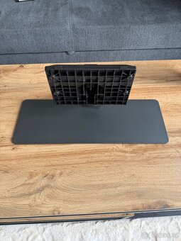 Televize Samsung 50” - 11