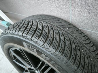 Toyota RAV4 Hybrid kola - 11