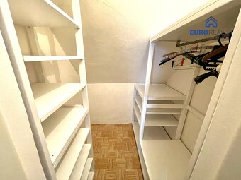 Prodej, rodinný dům, 195 m2, Valy, ul. Borová - 11