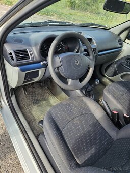 Renault clio 2 facelift - 11