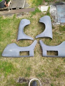 škoda 110 R zadní blatník - 11