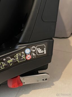 Autosedačka otočná Britax römer - 11