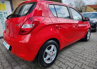 Hyundai i20 1.2-KLIMA-SENZORY - 11