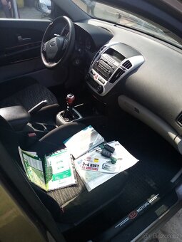 Kia Ceed - 11