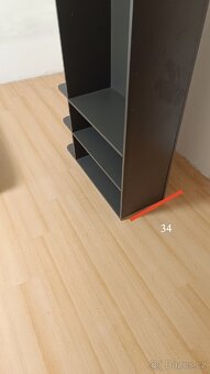 Šatní skříň - 11