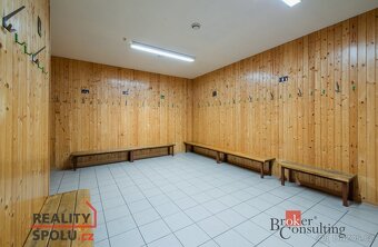 Prodej, komerční/ubytování, 2358 m2, Sportovní 372, 66501 Ro - 11
