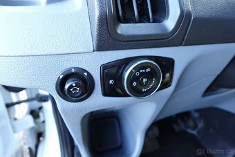 FORD TRANSIT L4 JUMBO 7 MÍST 2.2TDCI KLIMA - 11
