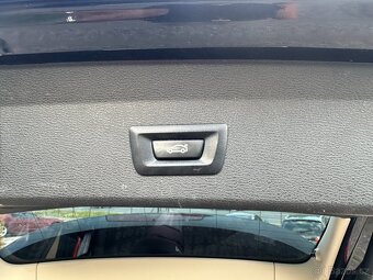 BMW X1 sDrive18d 2018 - 11