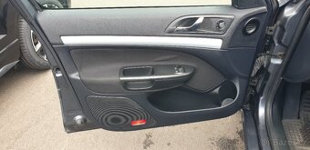 ŠKODA OCTAVIA II 1.9 TDI KOMBI SERVISKA - 11