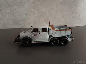 Československé nákladní automobily 1:43 - 11