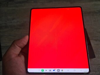 Samsung Galaxy Z Fold 4 - 11