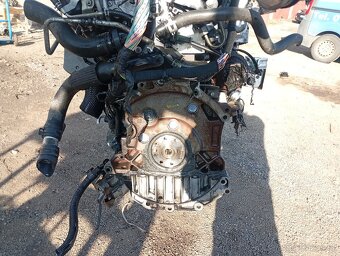 PEUGEOT 4007, CITROEN C-CROSSER MOTOR 2,2HDI 4HN 115KW - 11