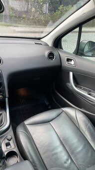 Peugeot 308 SW, 1.6 HDI, 7 míst, top výbava - 11