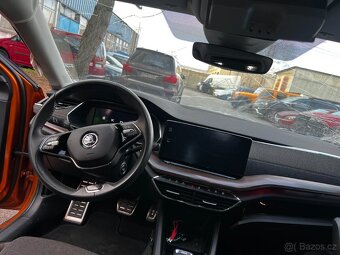 ŠKODA OCTAVIA SCOUT 2.0 TDI - 11