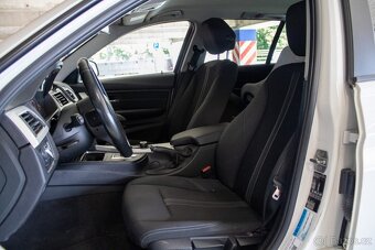 BMW Rad 3 Touring 318i A/T - 11