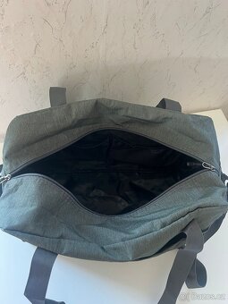 Cestovní lehká taška - 11