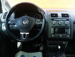 VW TOURAN CROSS 2.0TDI 125kW-179TIS.KM-DSG-SERVIS - 11