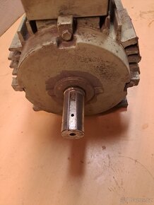 Motory - 11