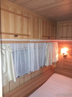 Prodám dvouosý karavan schweikert - 11