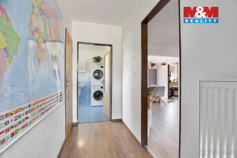 Prodej rodinného domu, 190 m², Nové Dvory - 11