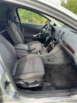 Mondeo MK4 2.0i - 11