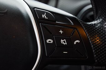 Mercedes-Benz A trieda 180 - 11