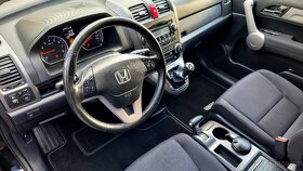 Honda CR-V 2,0i 4x4 skvělý stav, servis a STK 116 tis KM - 11