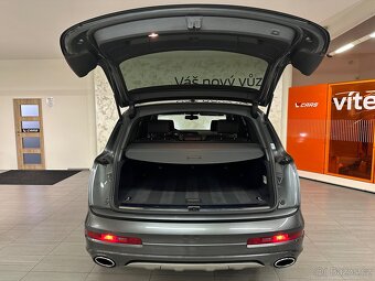Audi Q7 Facelift 4,2 TDI S-line /paket V12/ DPH - 11